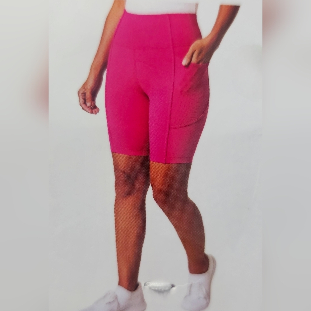 Mondetta Performance + Luxury Women's High Waist Biker Short Pink Small